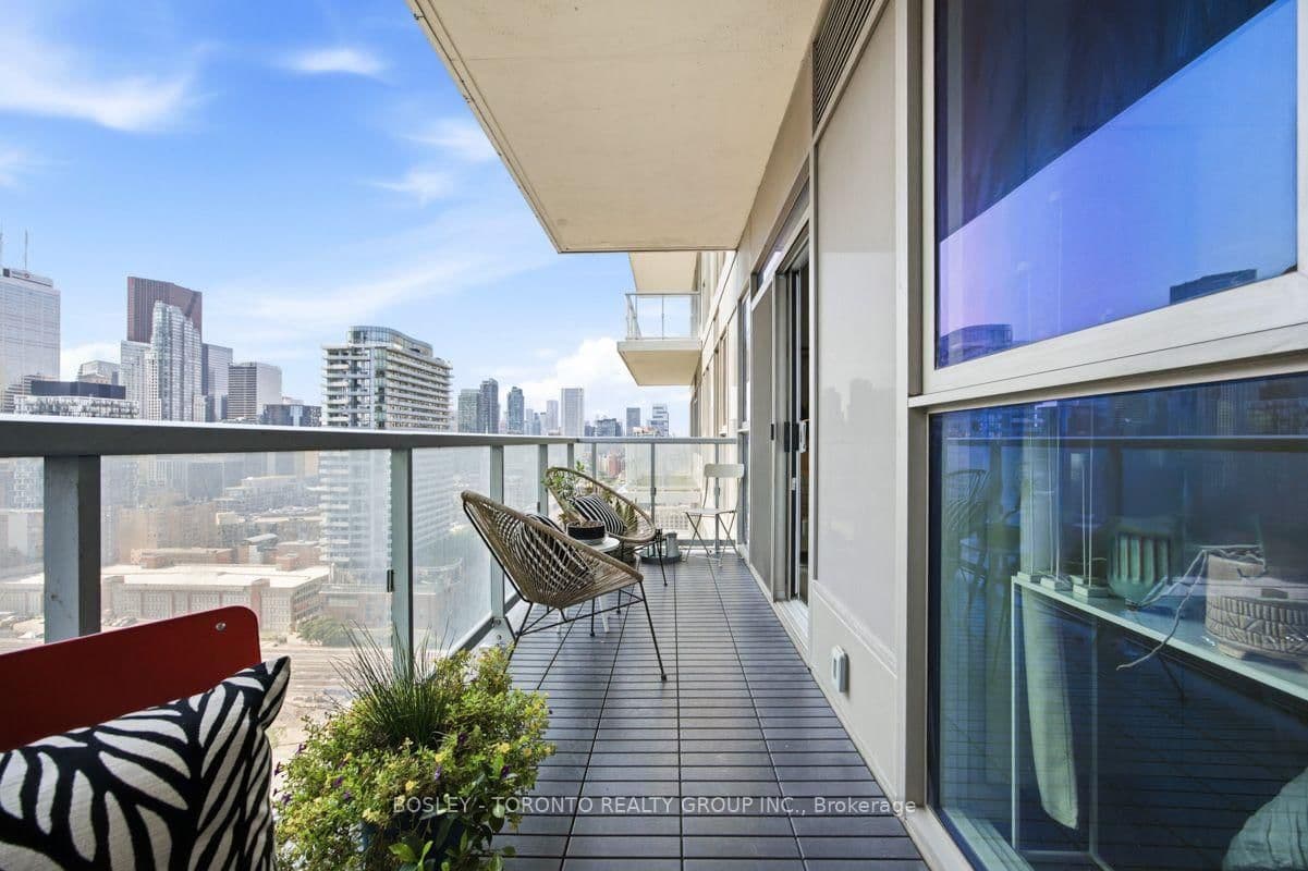 20 Richardson Street, Unit 2007 thumbnail 45