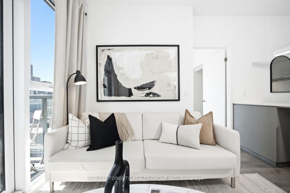 20 Richardson Street, Unit 2007 thumbnail 8