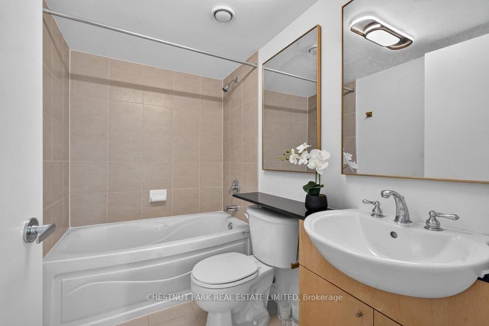 361 Front Street W, Unit 1105 thumbnail 11