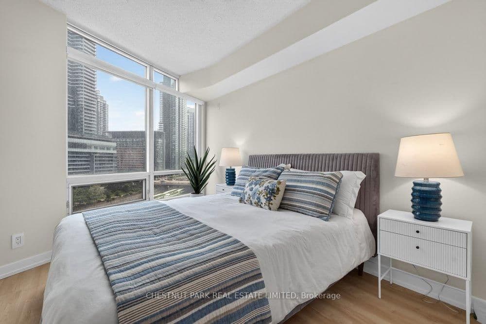 361 Front Street W, Unit 1105 thumbnail 27