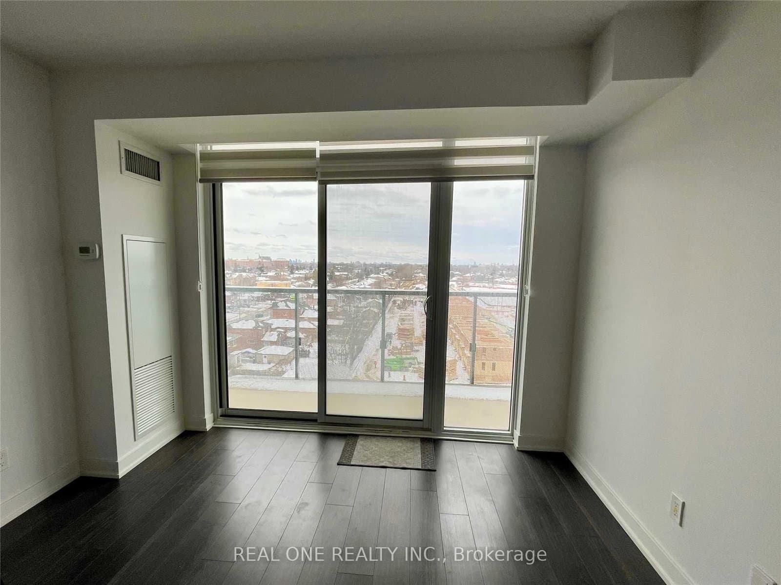 120 Varna Drive, Unit 914 thumbnail 4