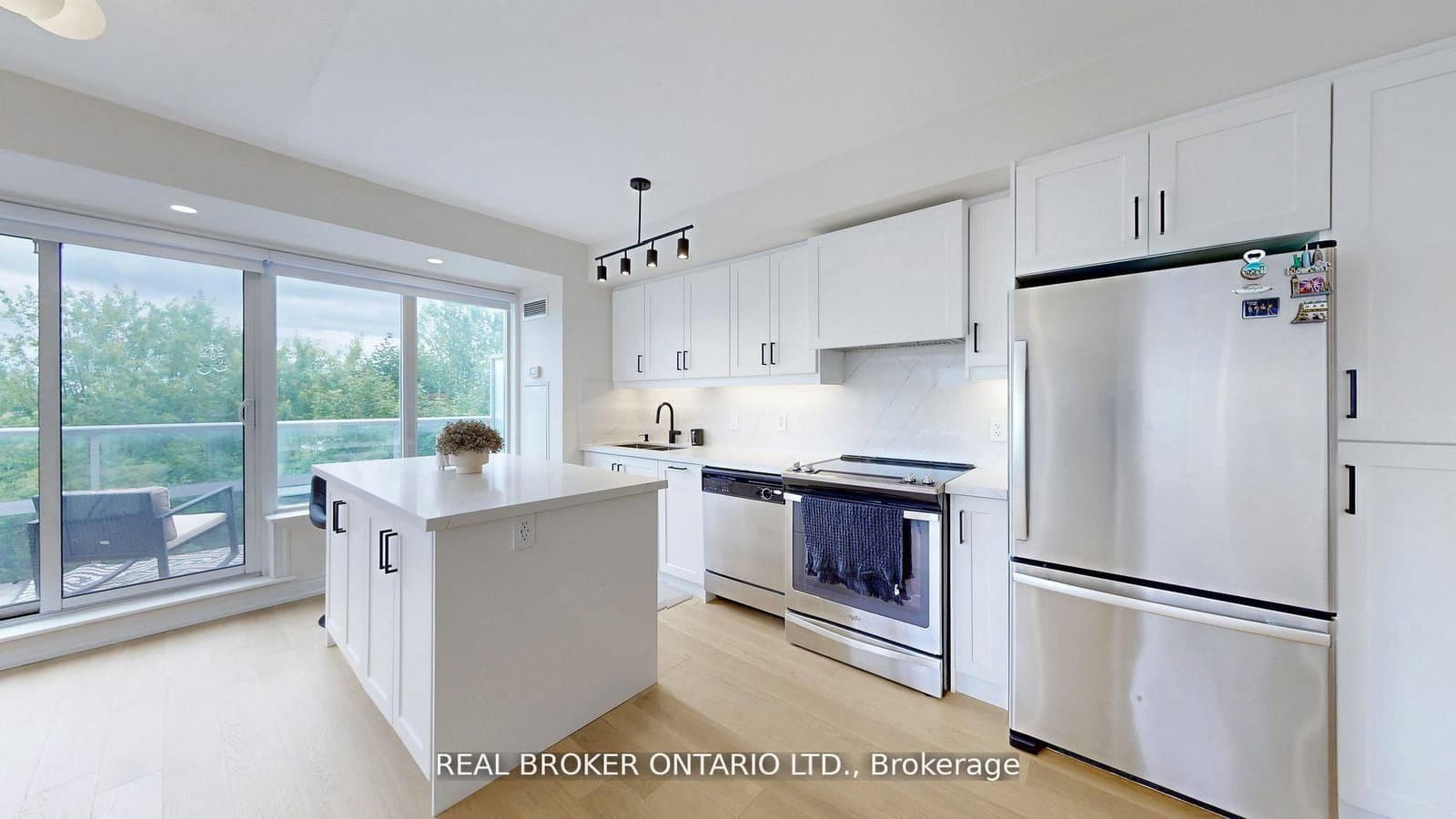 701 Sheppard Avenue W, Unit 415 thumbnail 5