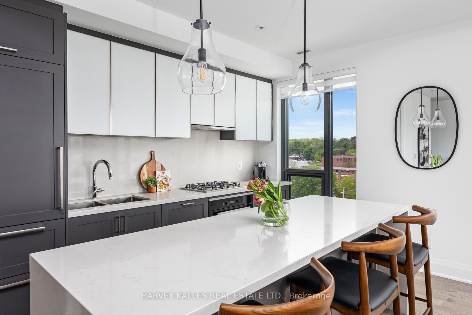 280 Howland Avenue, Unit GPH20 thumbnail 10