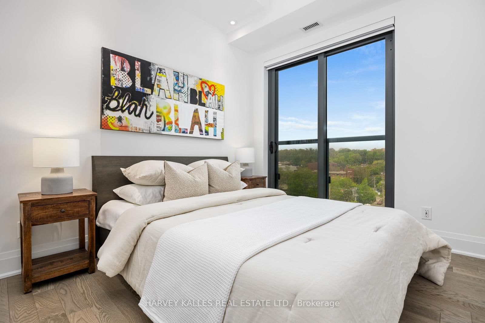 280 Howland Avenue, Unit GPH20 thumbnail 17