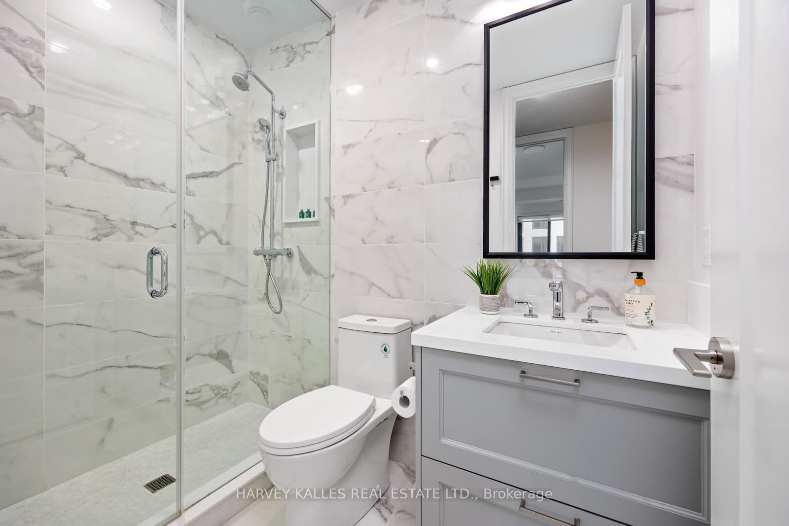 280 Howland Avenue, Unit GPH20 thumbnail 19