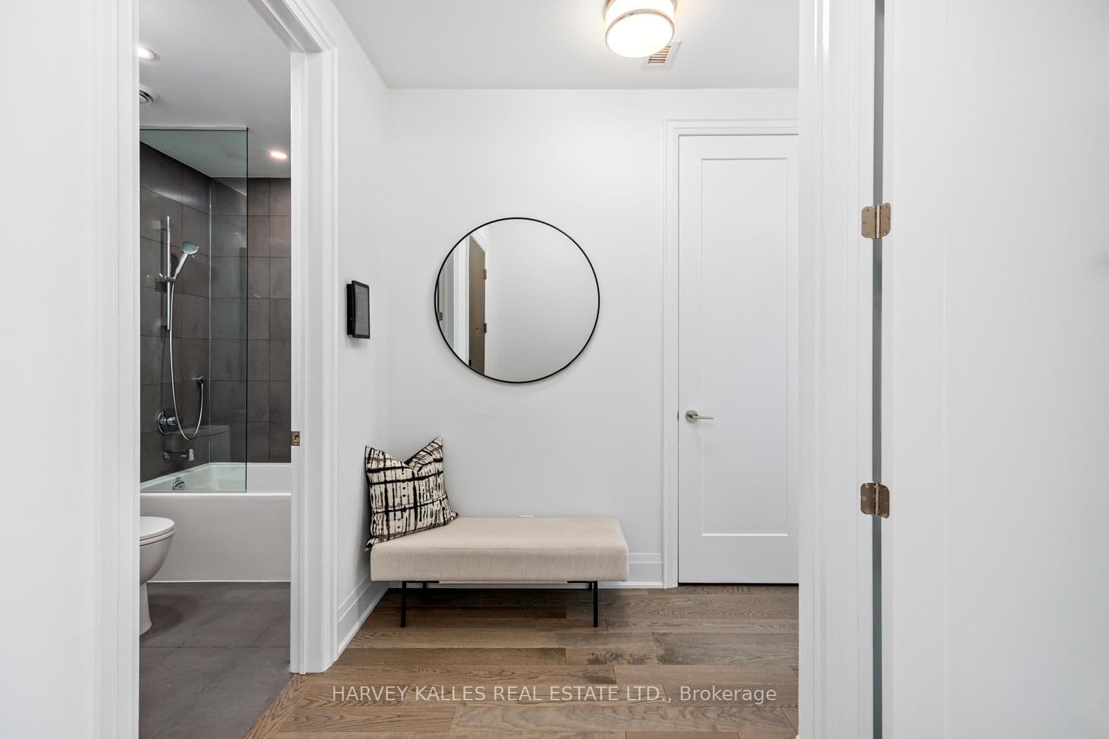 280 Howland Avenue, Unit GPH20 thumbnail 23