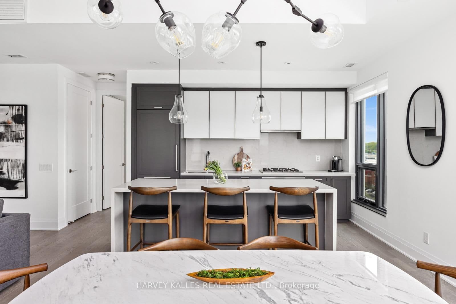 280 Howland Avenue, Unit GPH20 thumbnail 6