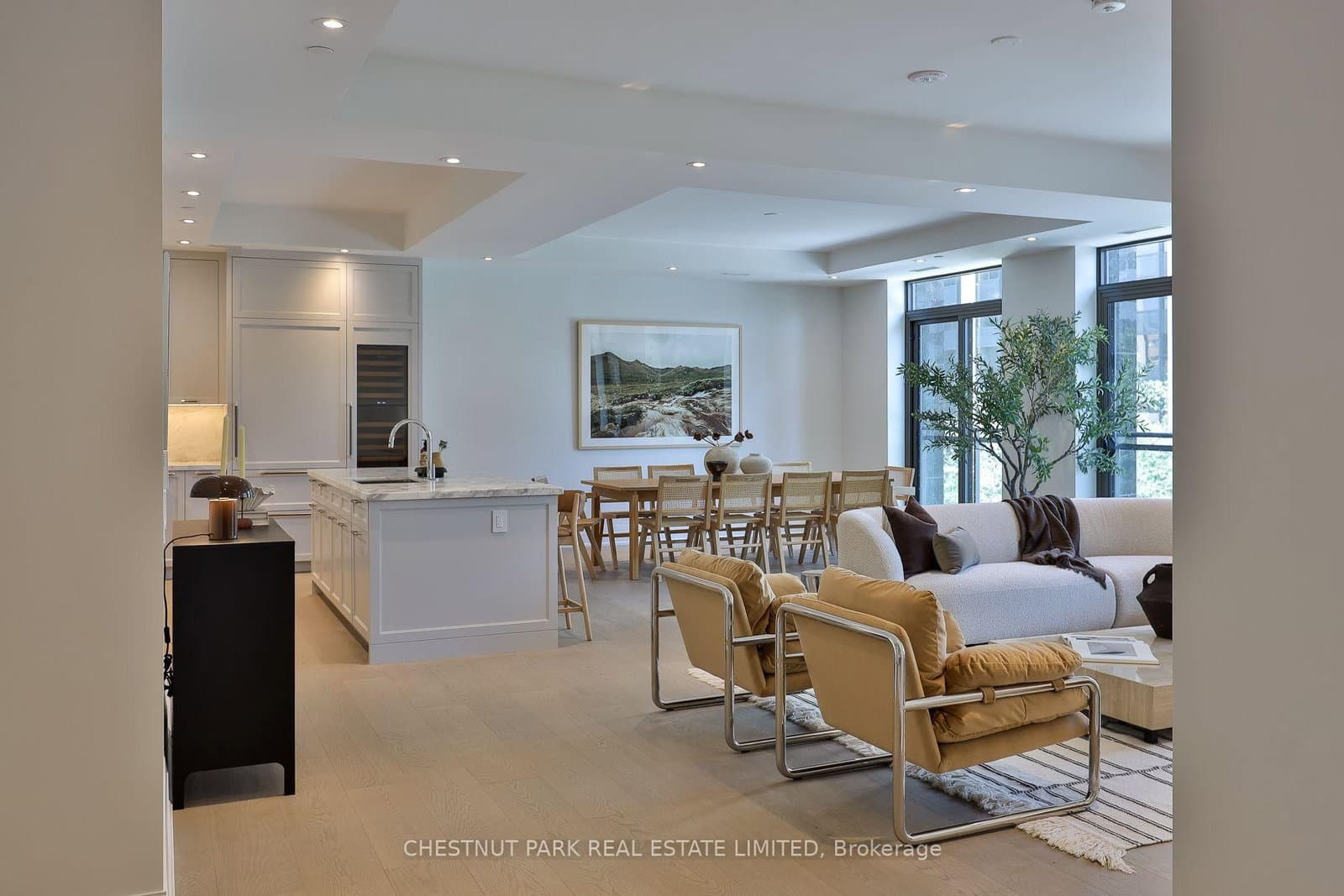 10 Prince Arthur Avenue, Unit 404 thumbnail 23