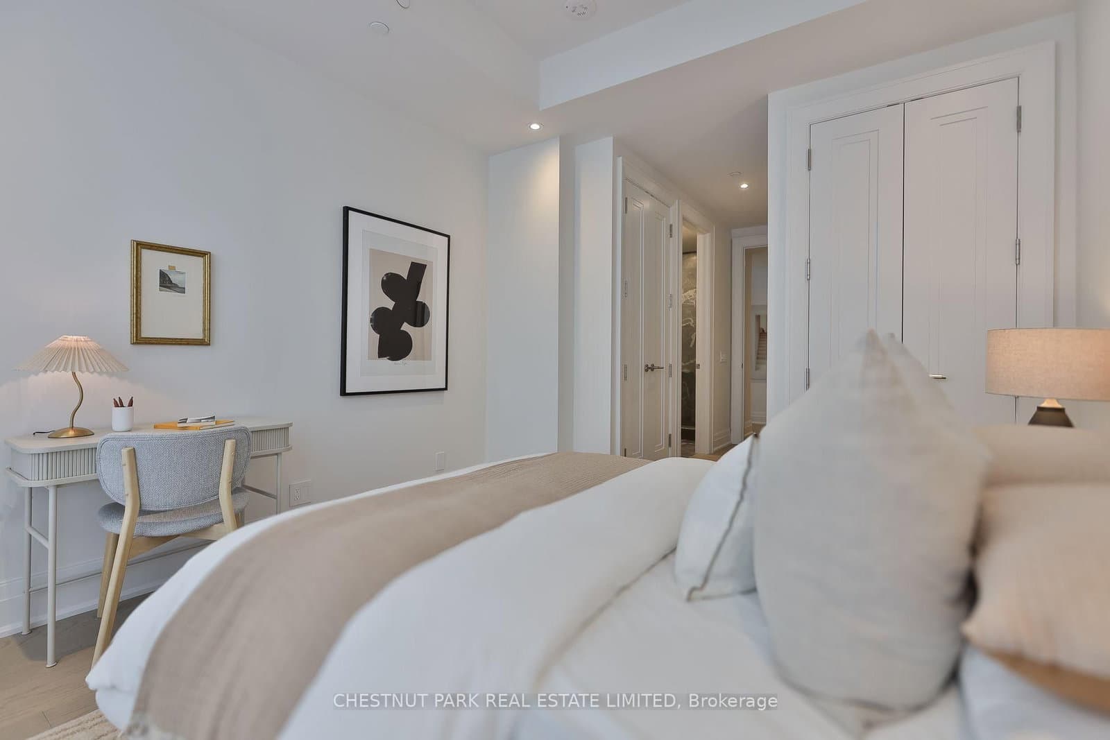 10 Prince Arthur Avenue, Unit 404 thumbnail 36