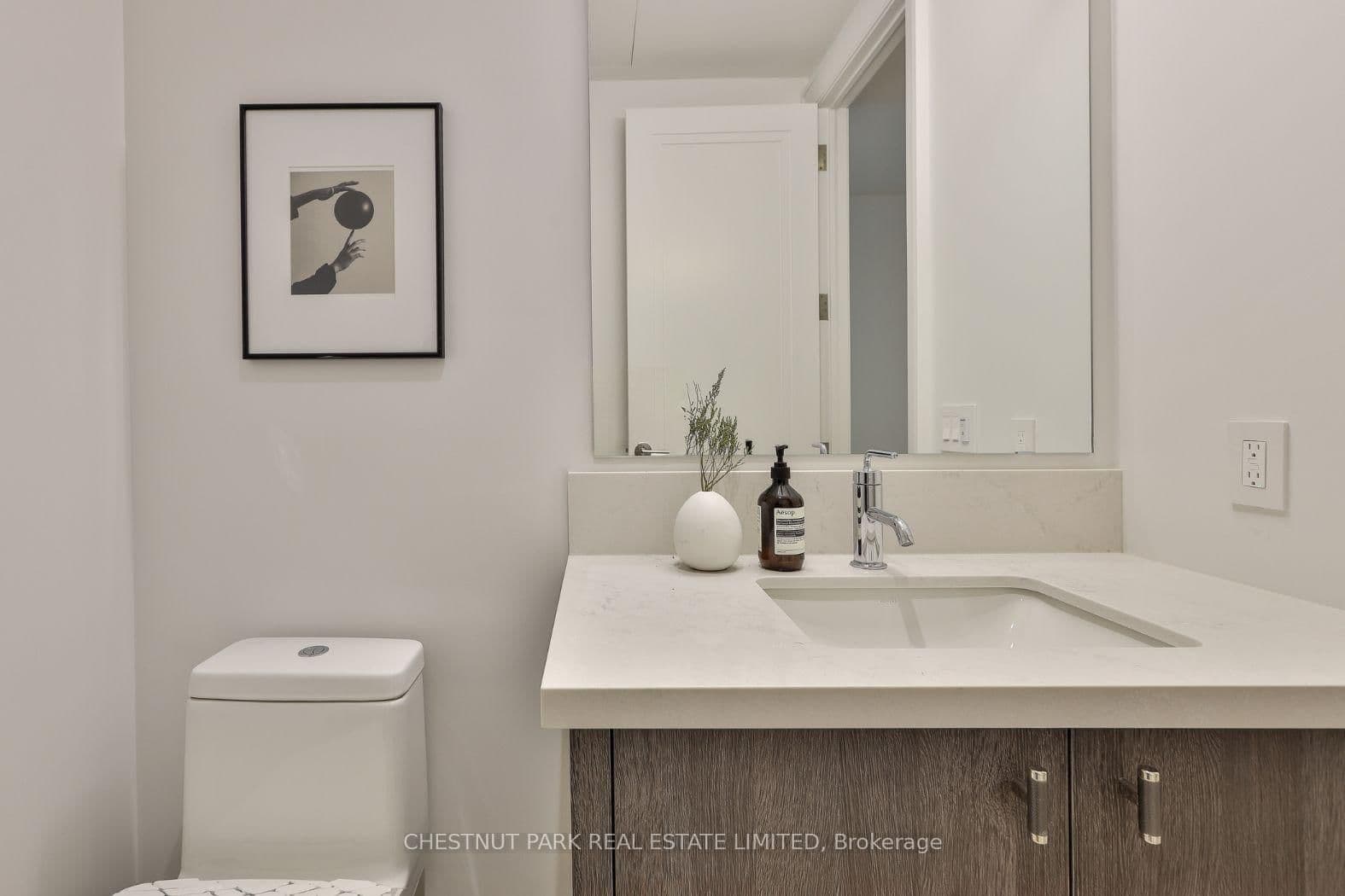 10 Prince Arthur Avenue, Unit 404 thumbnail 39