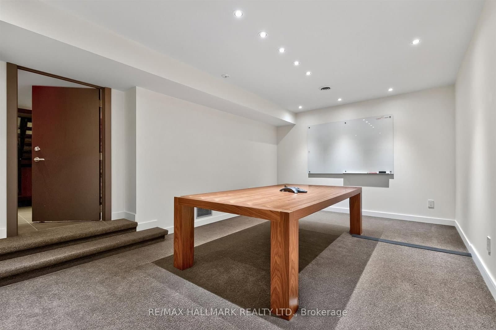 3 Rowanwood Avenue E thumbnail 10
