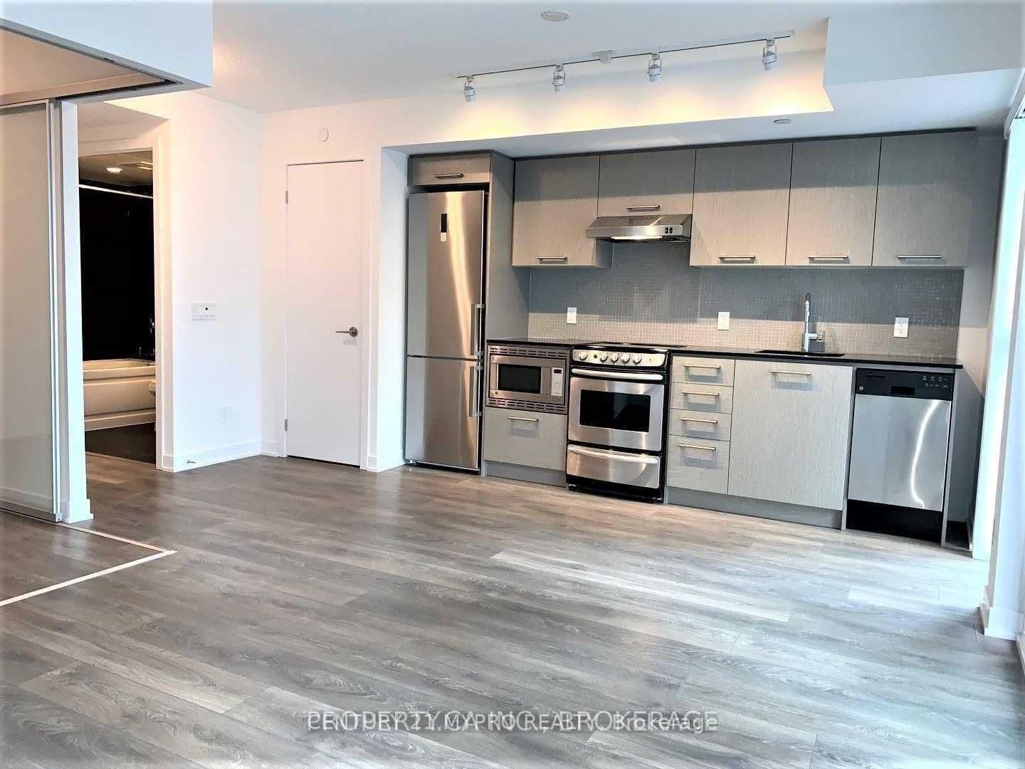 87 Peter Street, Unit 816 thumbnail 4