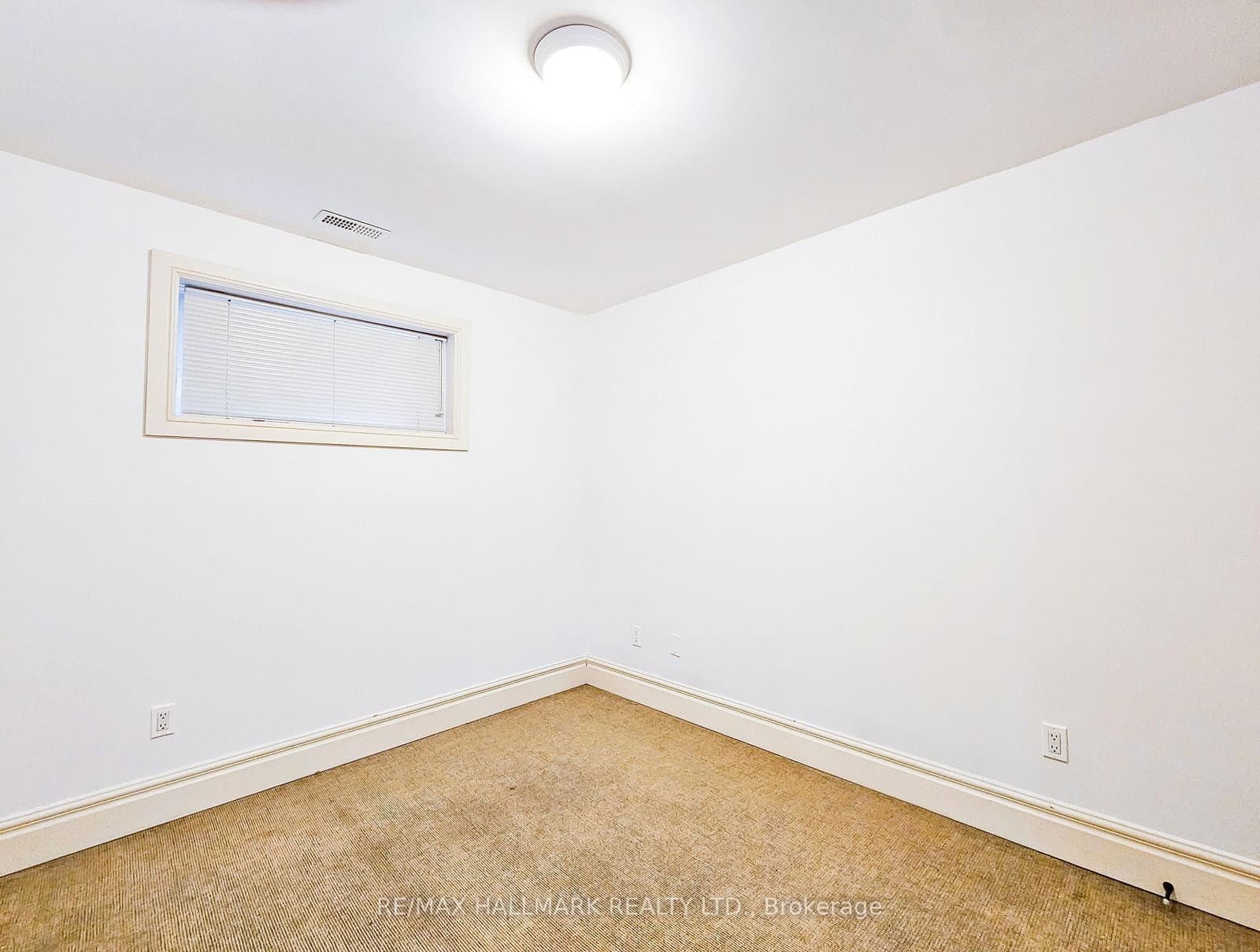 22 Roberta Drive, Unit Basement 2 thumbnail 6
