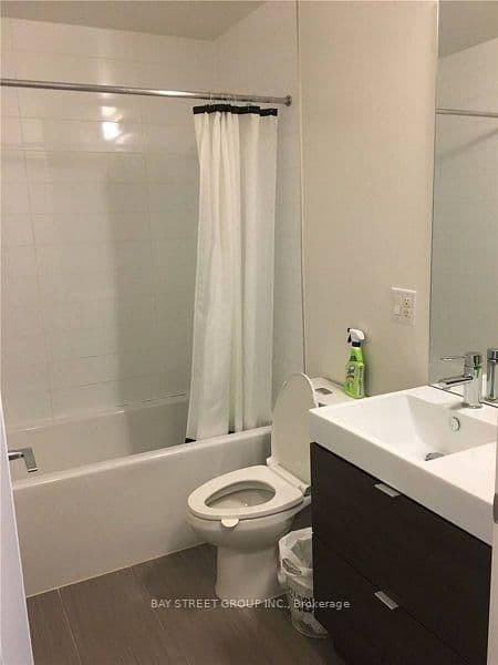 62 Forest Manor Road, Unit 1006 thumbnail 5