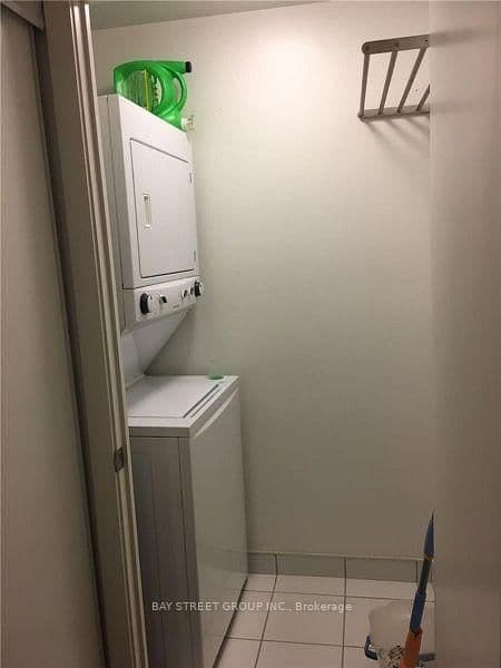 62 Forest Manor Road, Unit 1006 thumbnail 6