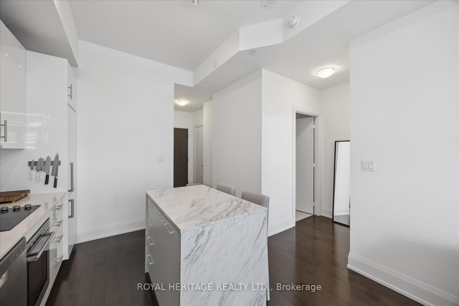 460 Adelaide Street E, Unit PH 122 thumbnail 10