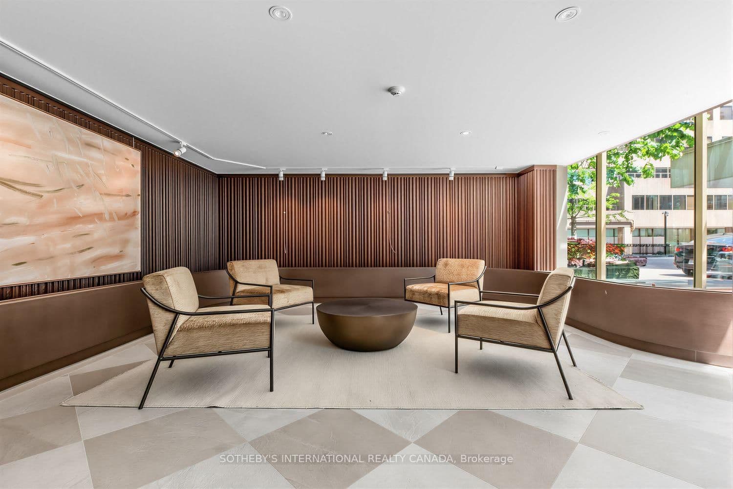 63 St Clair Avenue W, Unit 1801 thumbnail 43