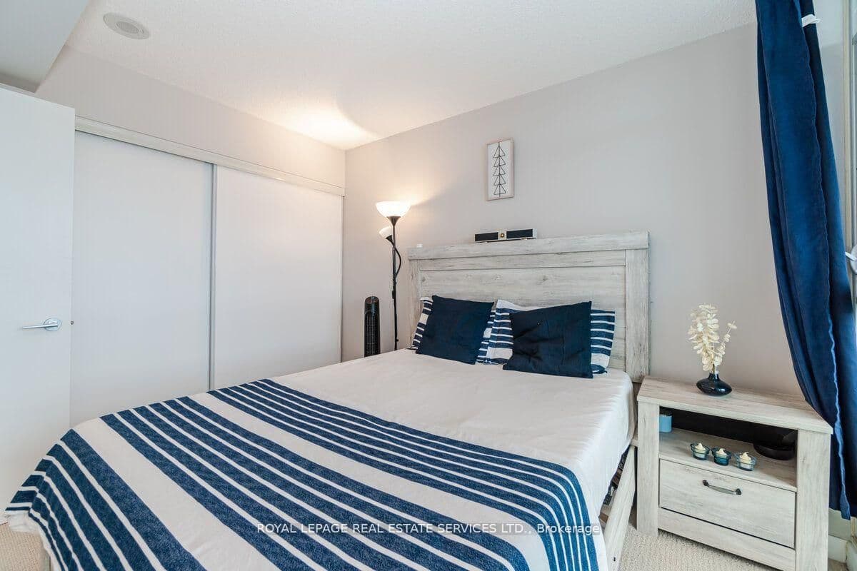 15 Singer Court, Unit 306 thumbnail 15