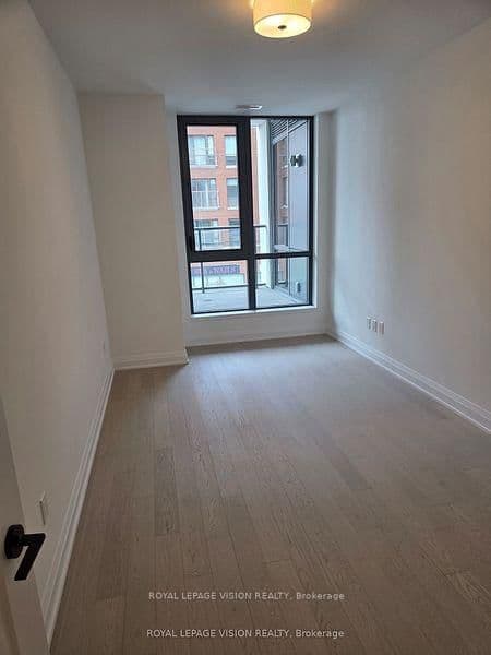 505 Glencairn Avenue, Unit 206 thumbnail 6