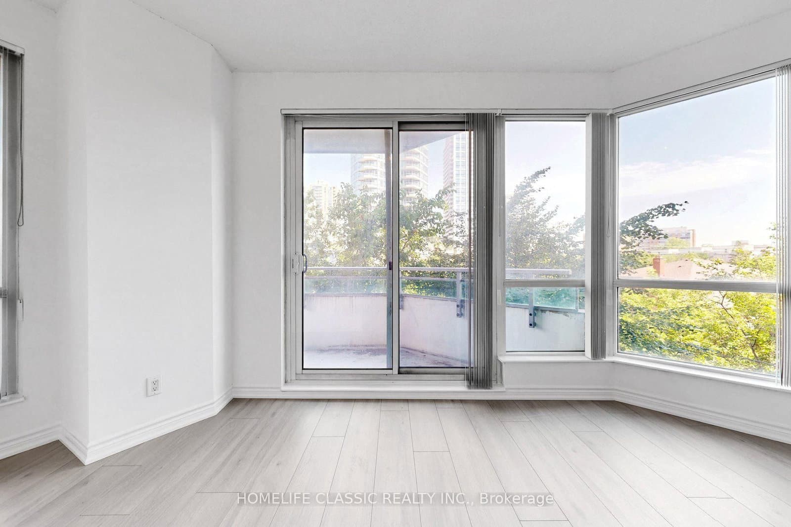 60 Byng Avenue, Unit 303 thumbnail 16