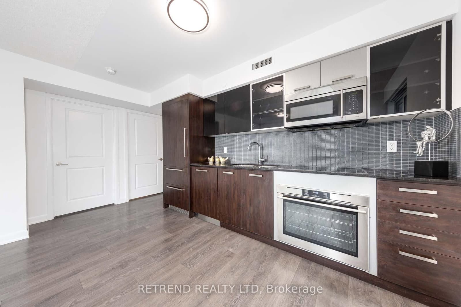 5168 yonge Street, Unit 1209 thumbnail 13
