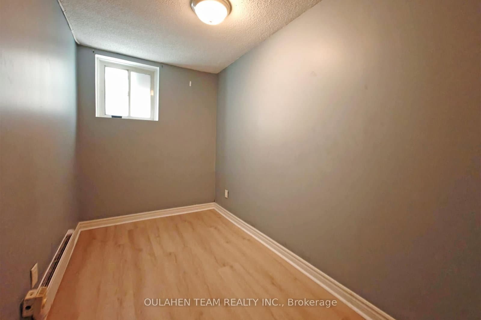 38 Finch Avenue W thumbnail 20