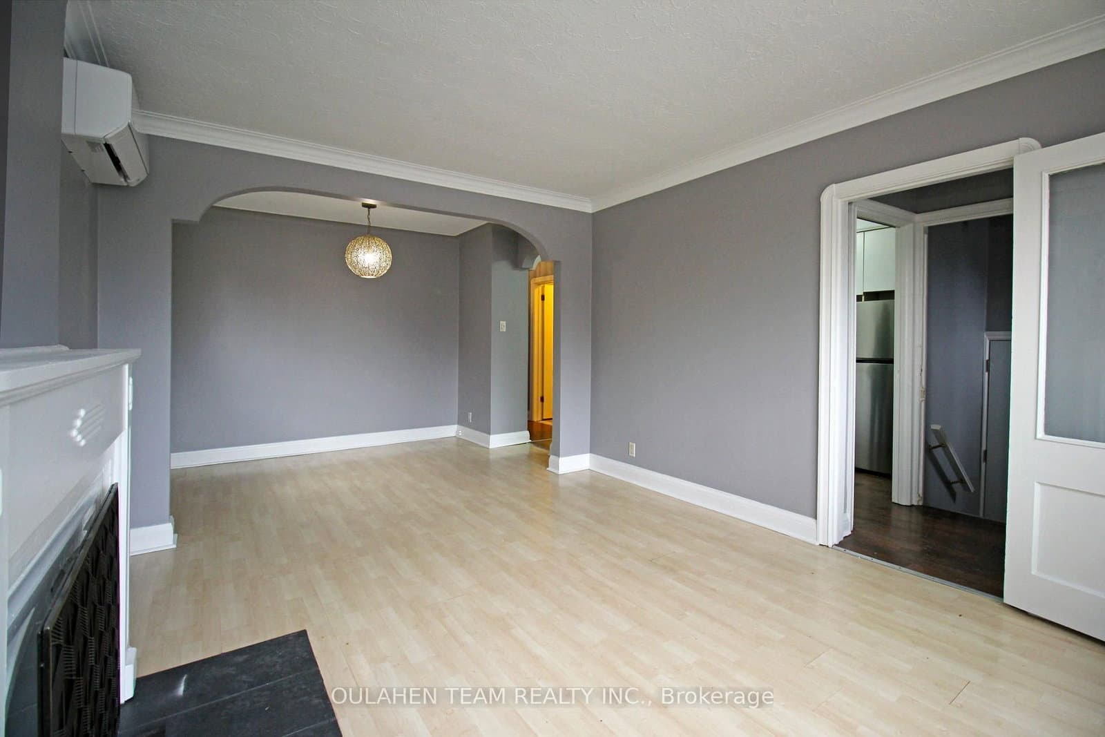 38 Finch Avenue W thumbnail 4