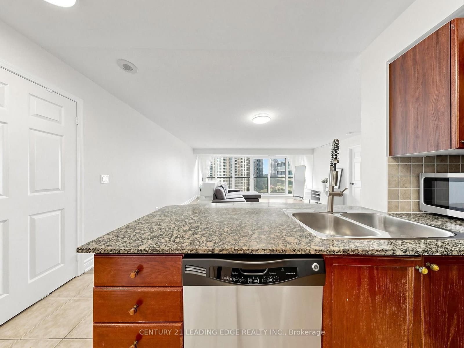 5500 Yonge Street, Unit 1610 thumbnail 19
