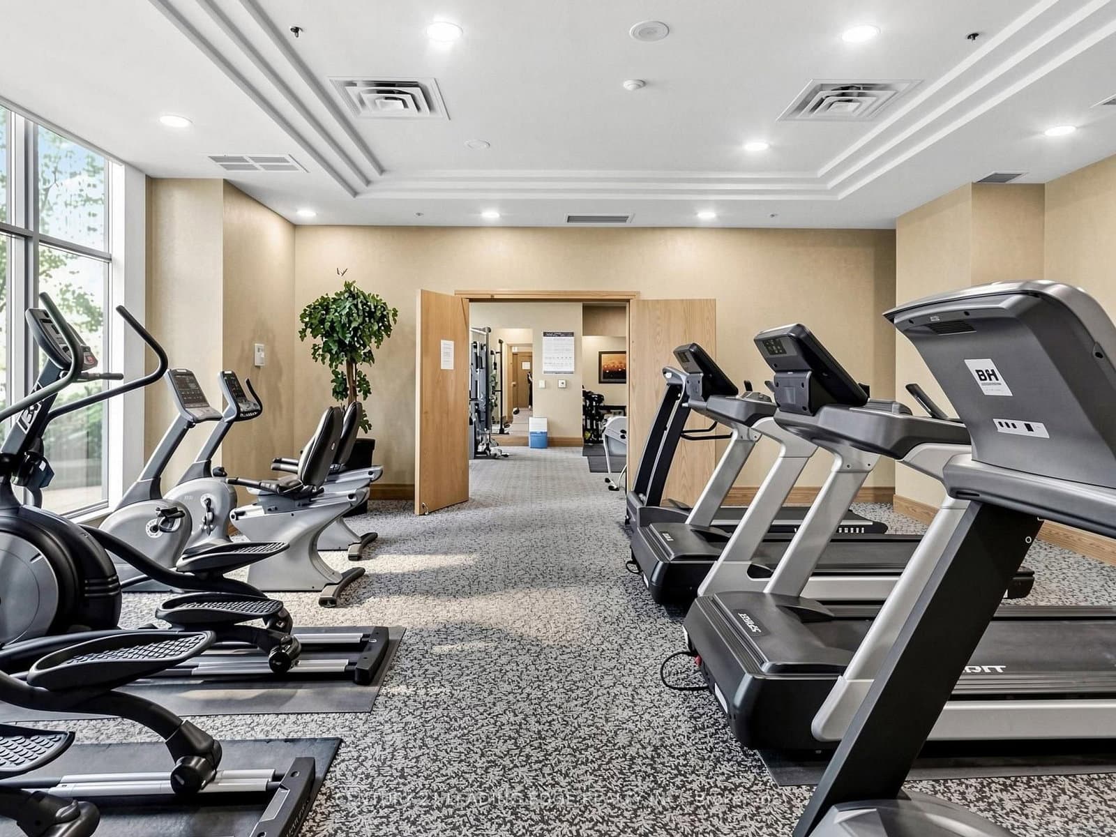 5500 Yonge Street, Unit 1610 thumbnail 40