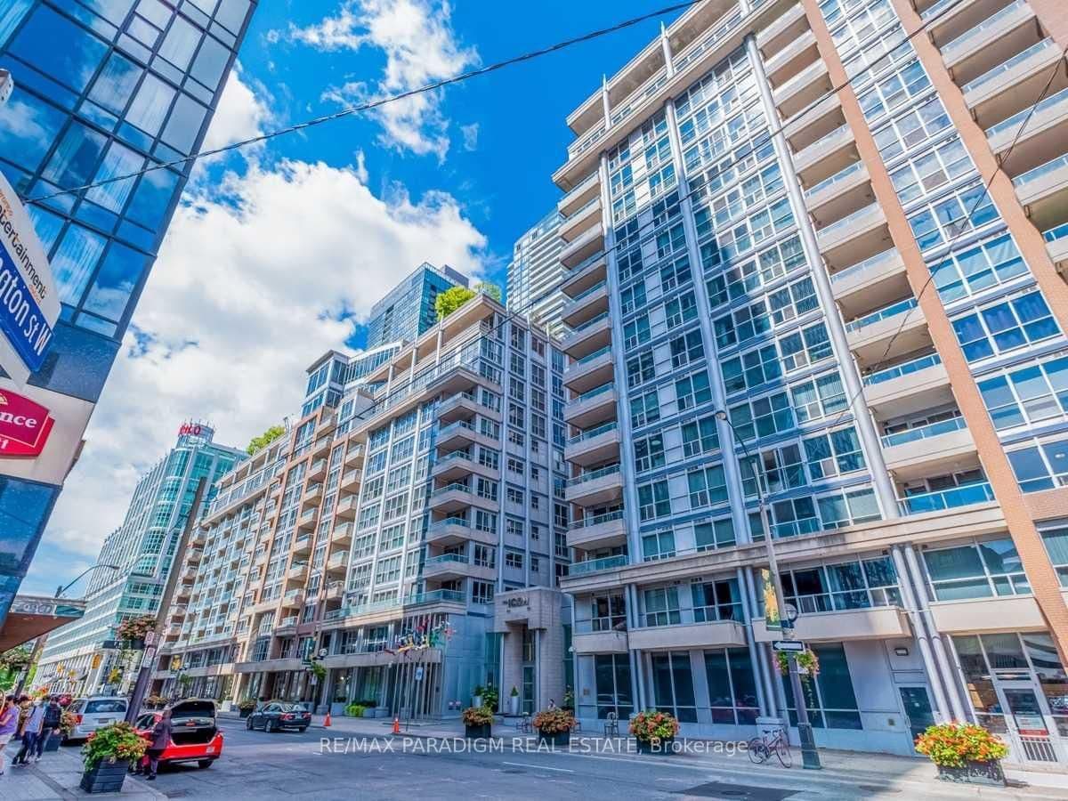 250 Wellington Street W, Unit 228 - Image 1