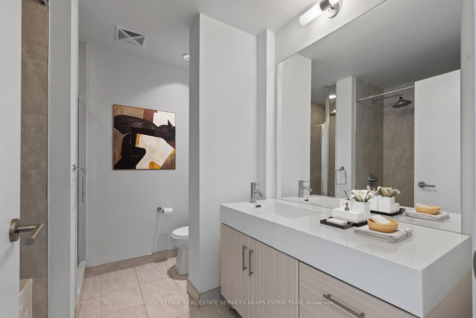 160 Vanderhoof Avenue, Unit 913 thumbnail 28