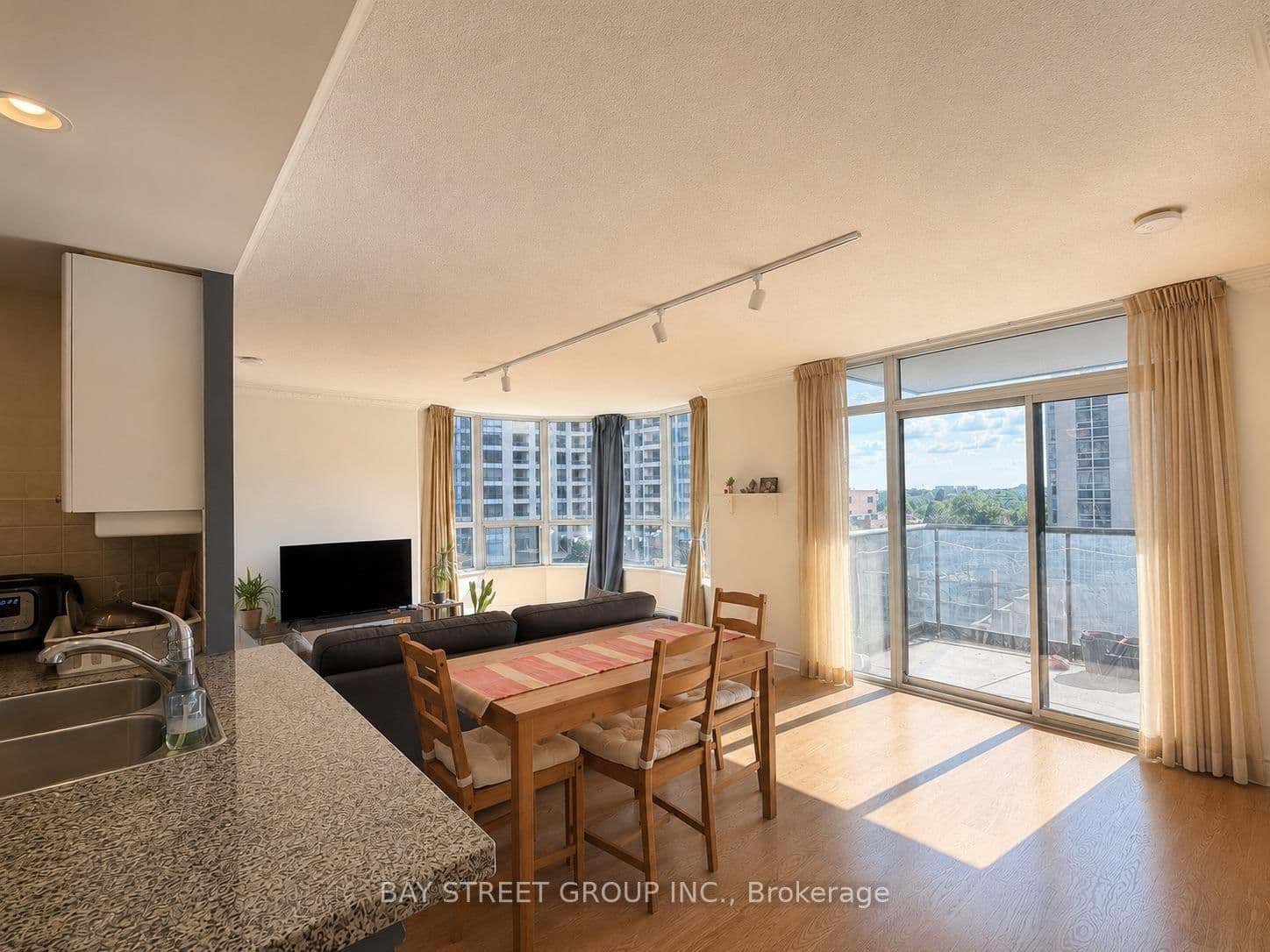 10 Northtown Way, Unit 505 thumbnail 13