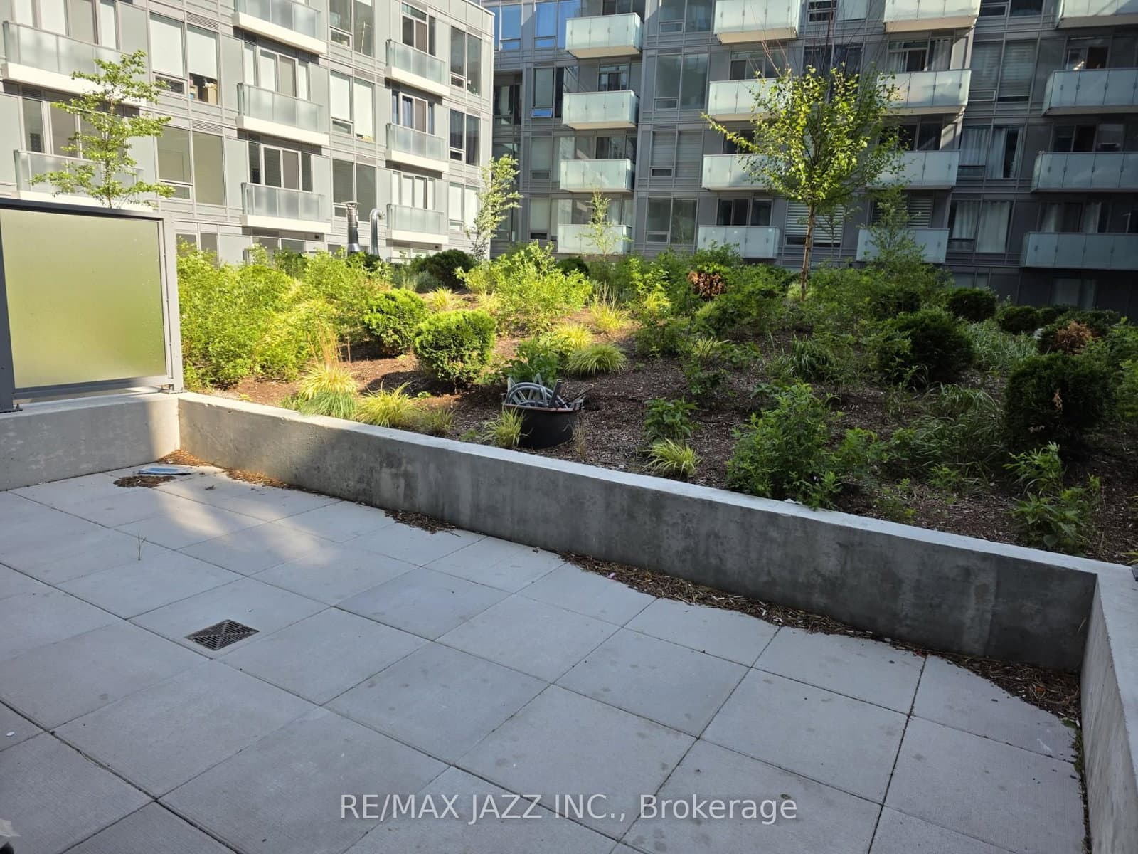 7 Golden Lion Heights, Unit 334