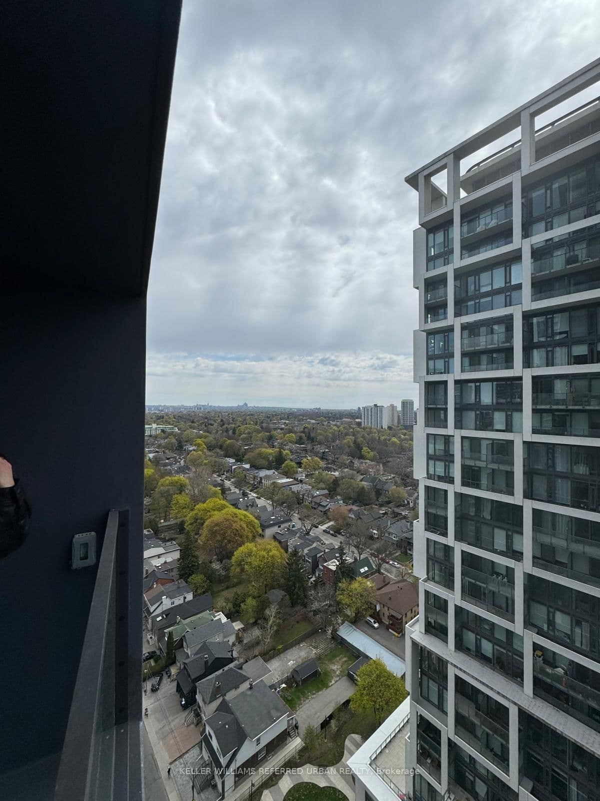 20 Soudan Avenue, Unit 2204 thumbnail 13
