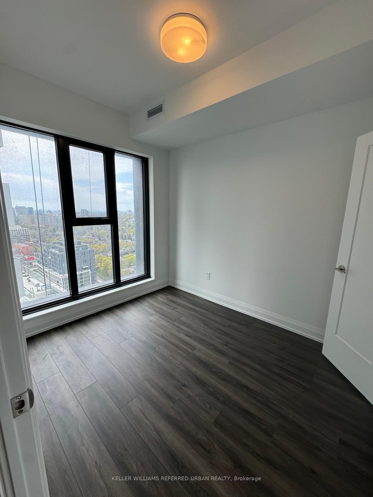 20 Soudan Avenue, Unit 2204 thumbnail 7