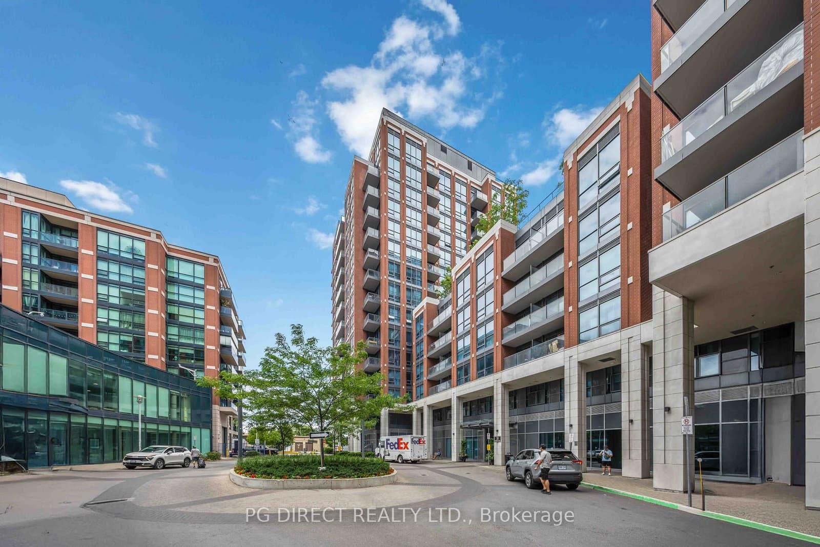 #363 - 31 Tippett Road