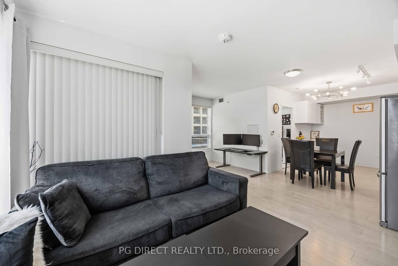 31 Tippett Road, Unit 363 thumbnail 12