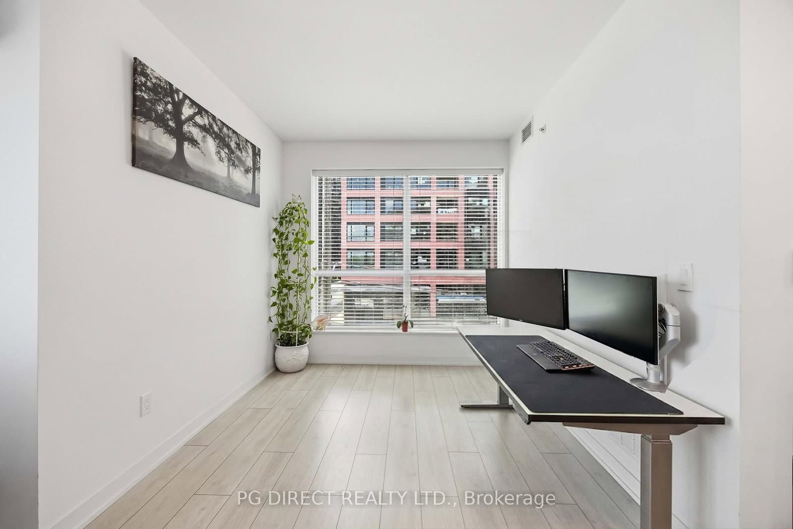 31 Tippett Road, Unit 363 thumbnail 13