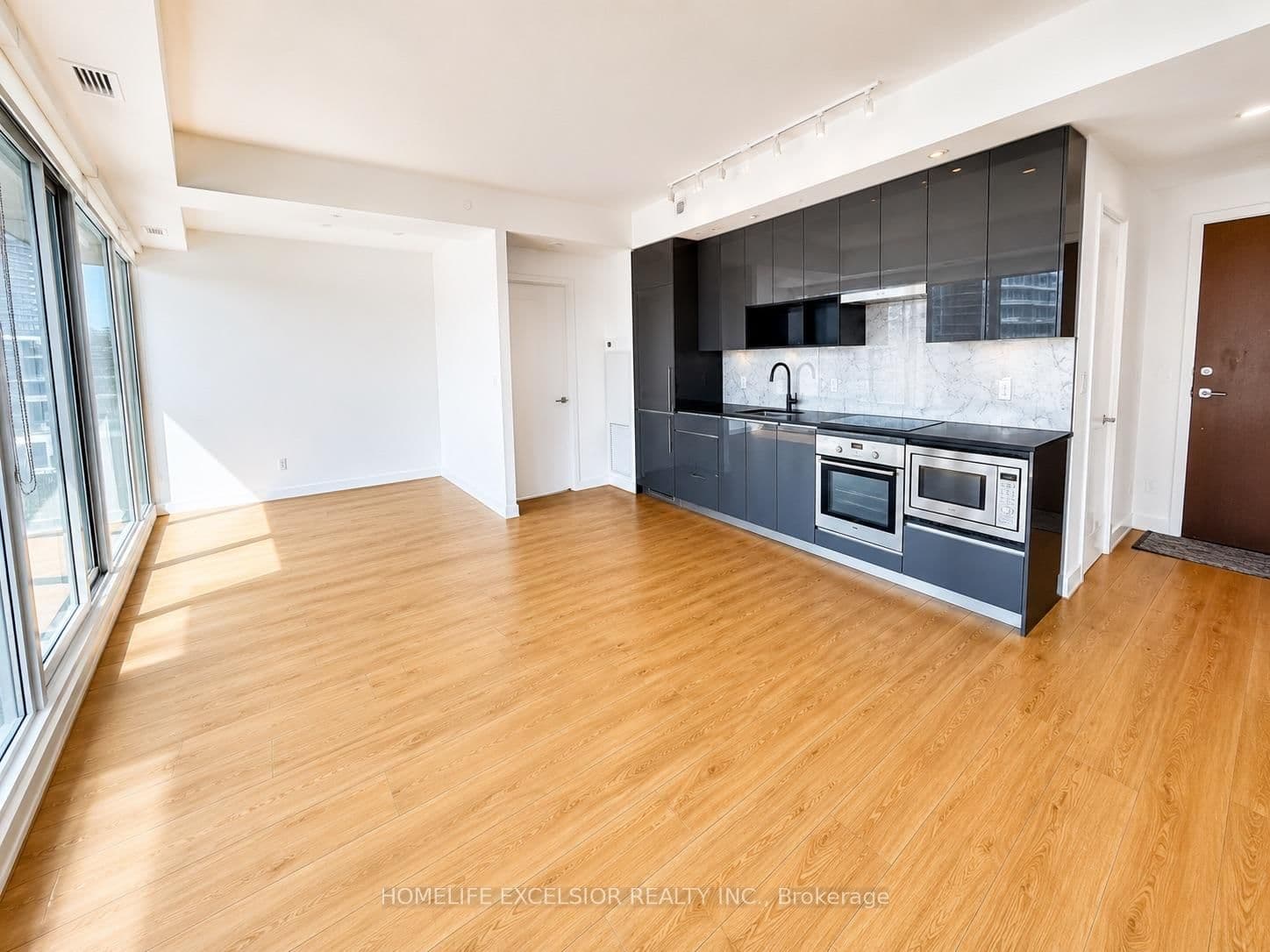 #712 - 115 Mcmahon Drive