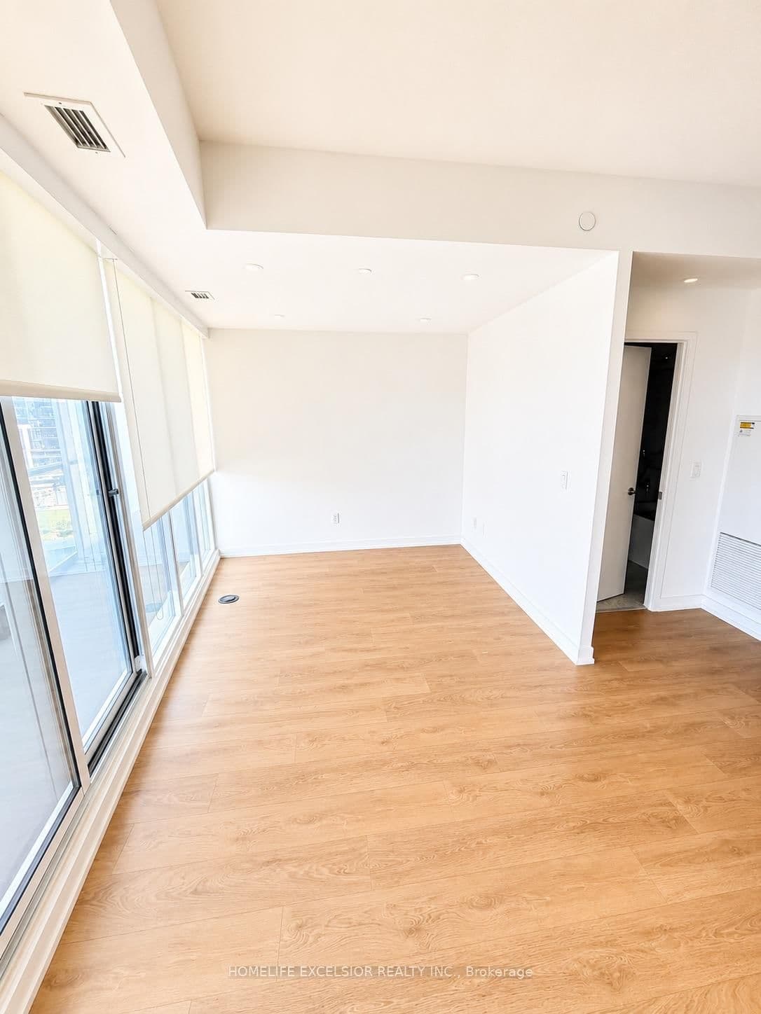 115 Mcmahon Drive, Unit 712 thumbnail 8