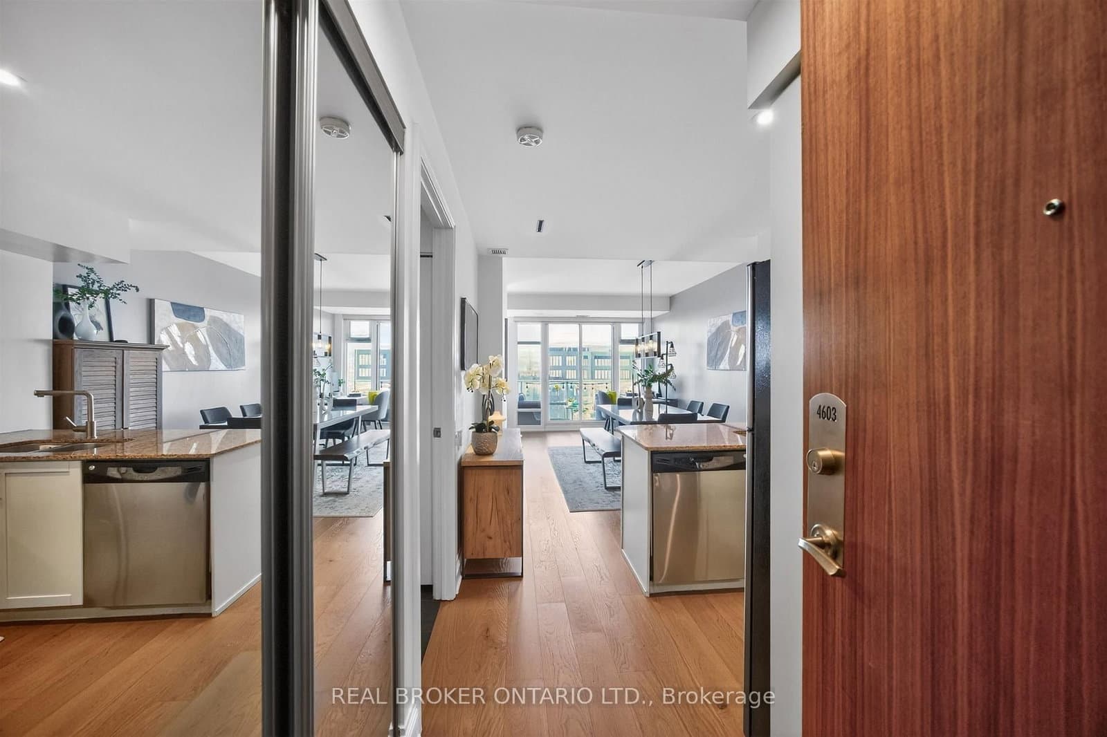 2191 Yonge Street, Unit 4603 thumbnail 4