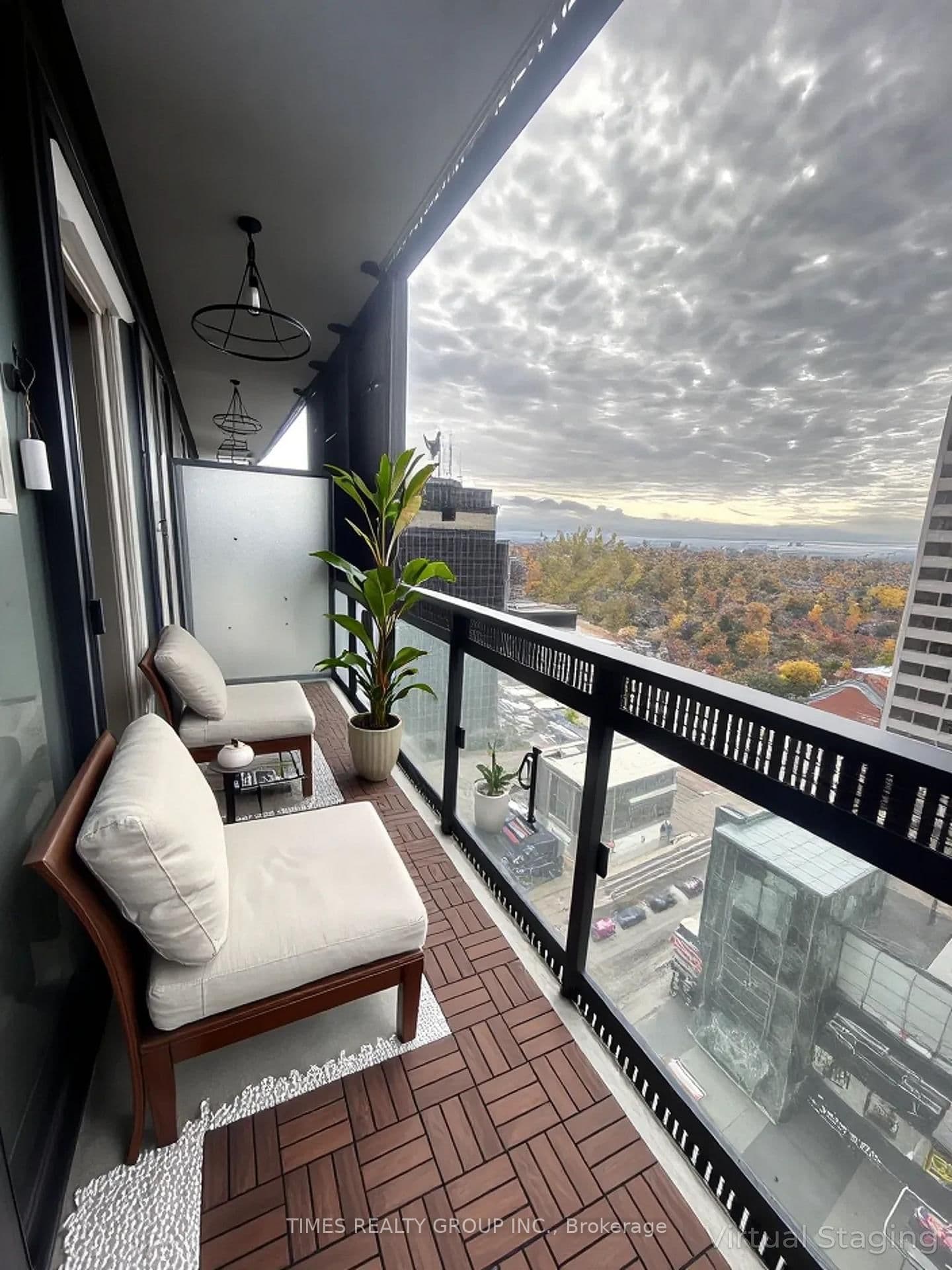 8 Eglinton Avenue E, Unit 1102 thumbnail 8