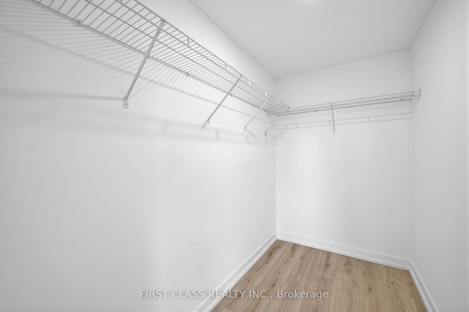 395 Bloor Street E, Unit 4203 thumbnail 10