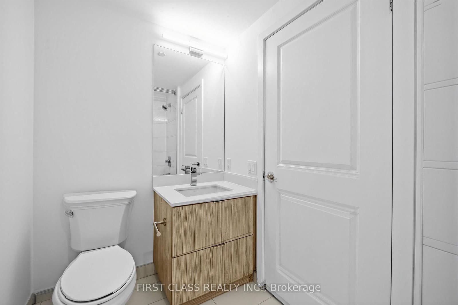 395 Bloor Street E, Unit 4203 thumbnail 17