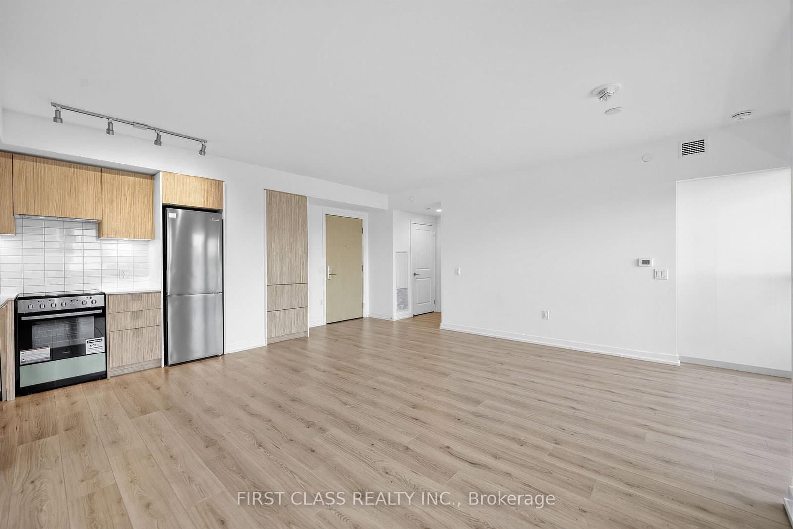 395 Bloor Street E, Unit 4203 thumbnail 21