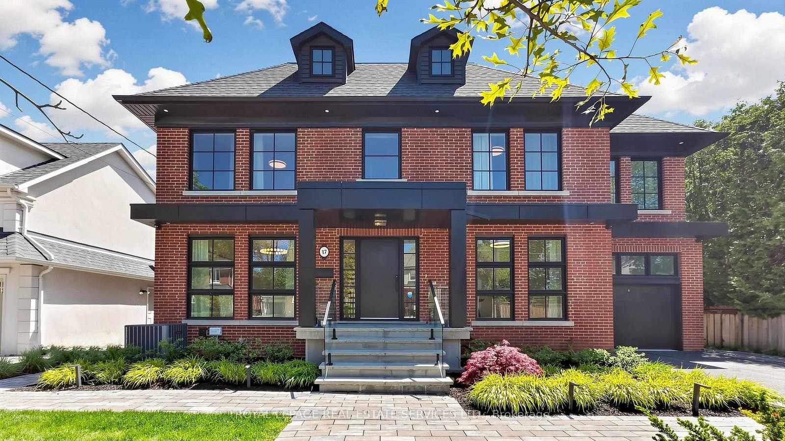 17 Romney Road - Image 1