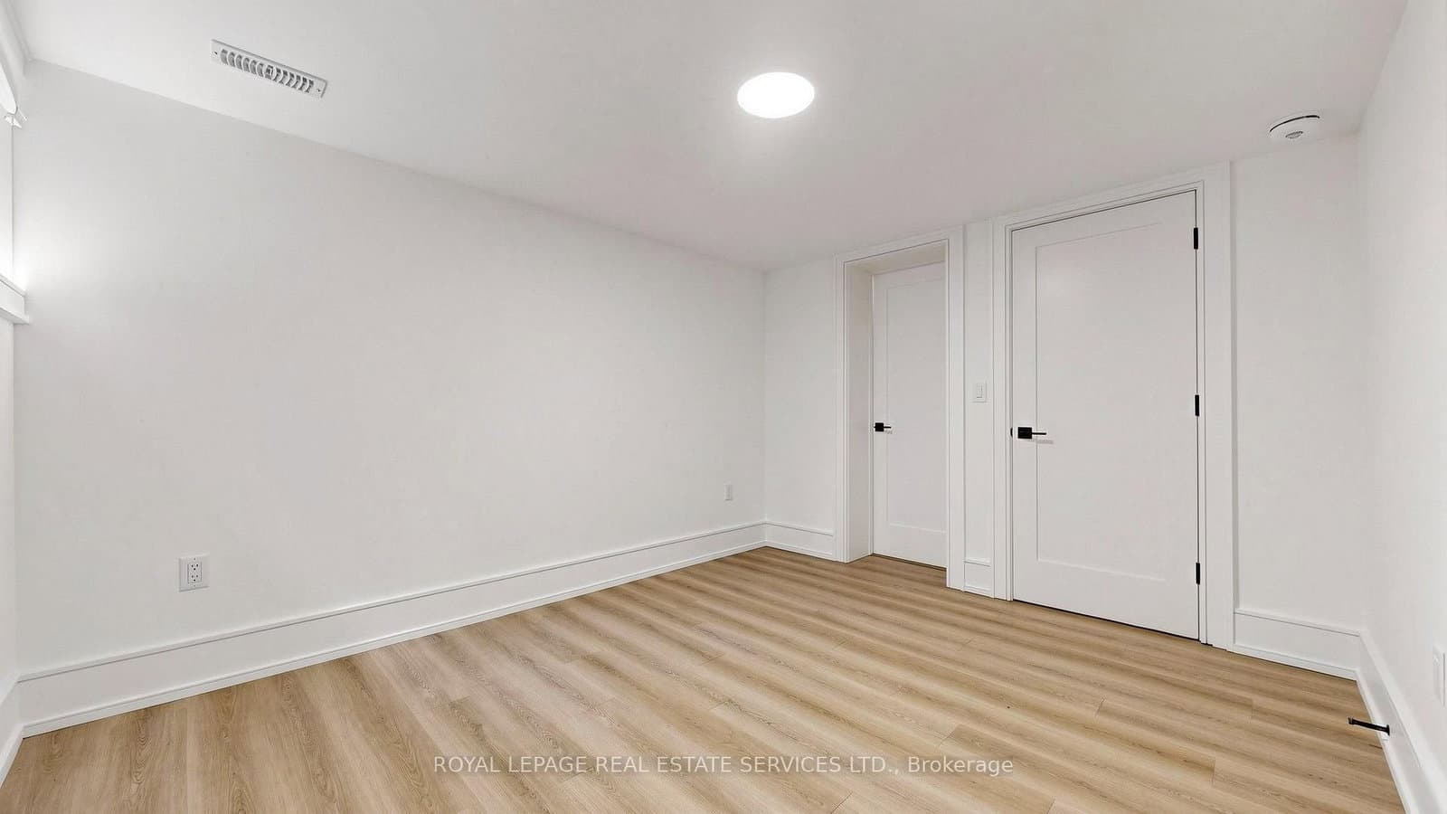 17 Romney Road thumbnail 36
