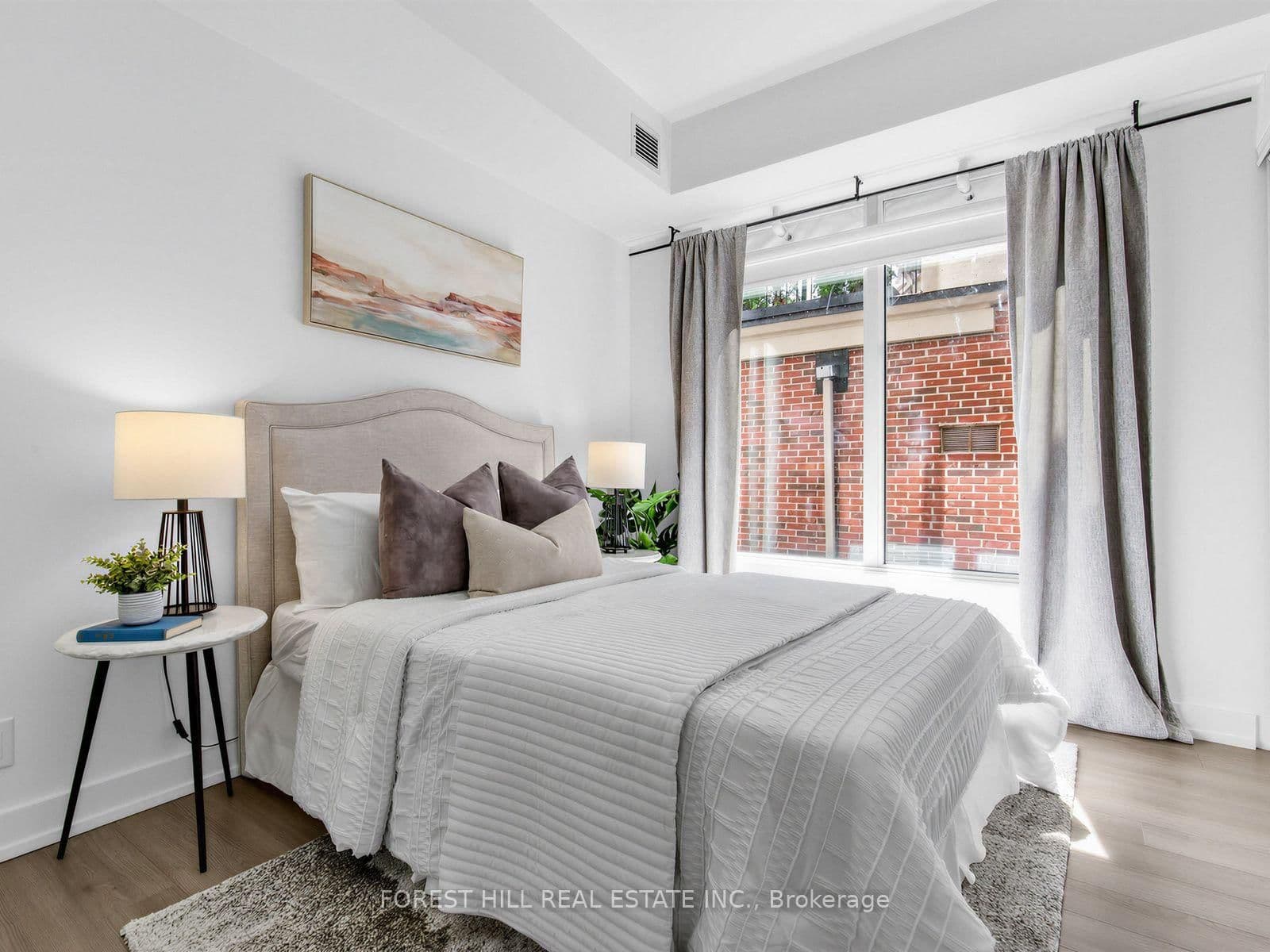 6 Parkwood Avenue, Unit 313 thumbnail 5