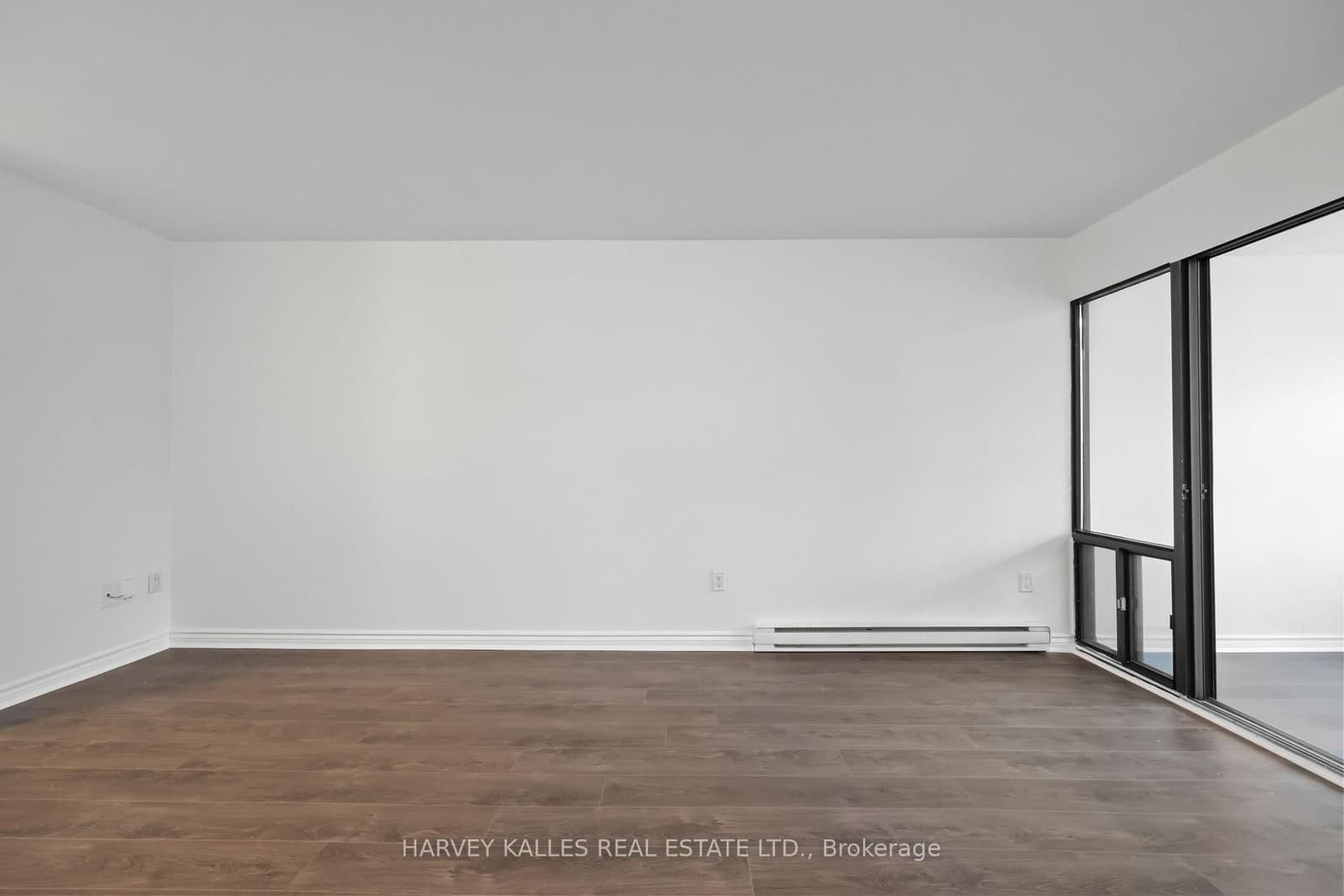 353 Queen Street, Unit 10 thumbnail 11