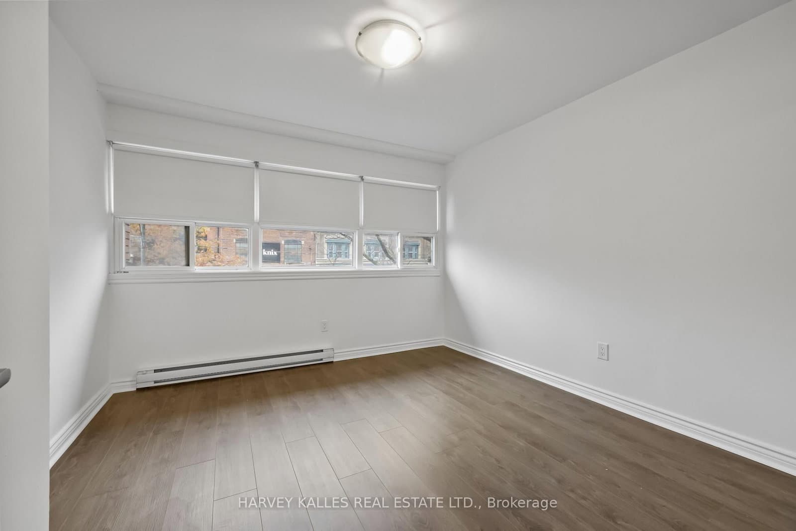 353 Queen Street, Unit 10 thumbnail 15